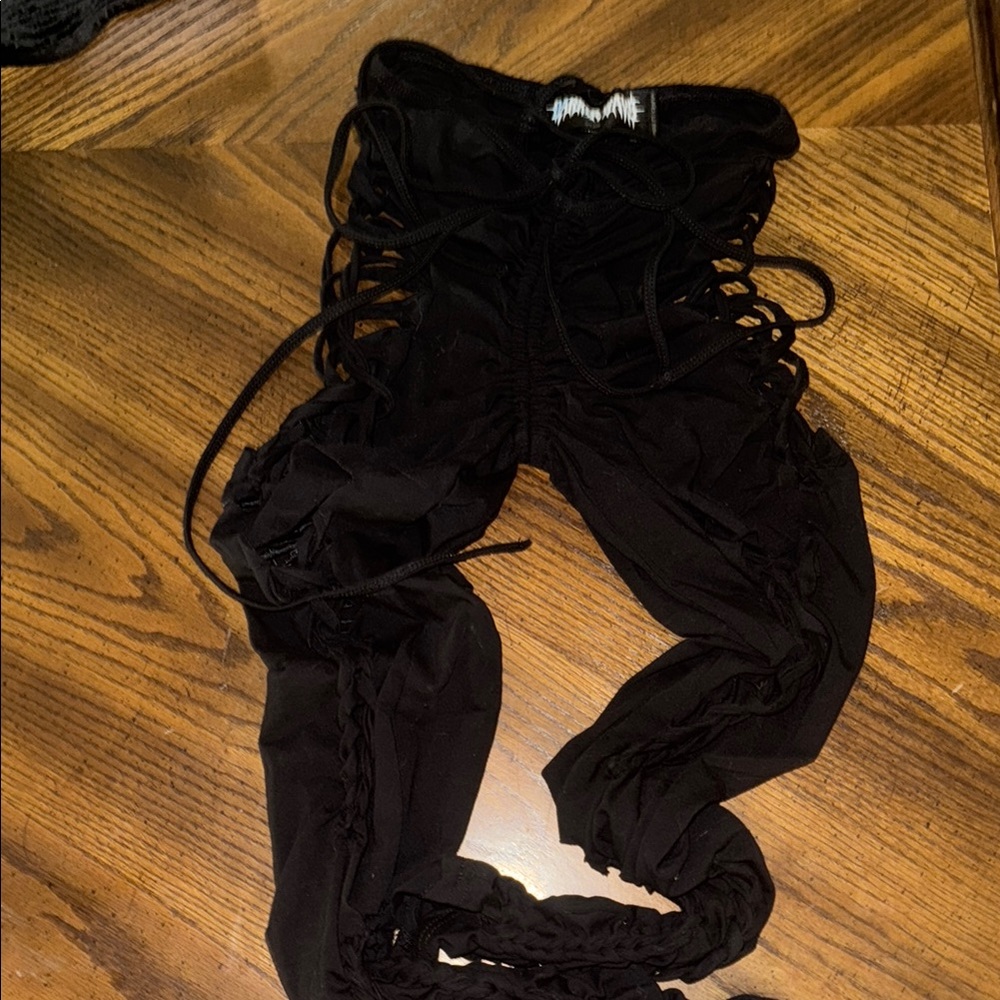 Darker wavs crossfade leggings
